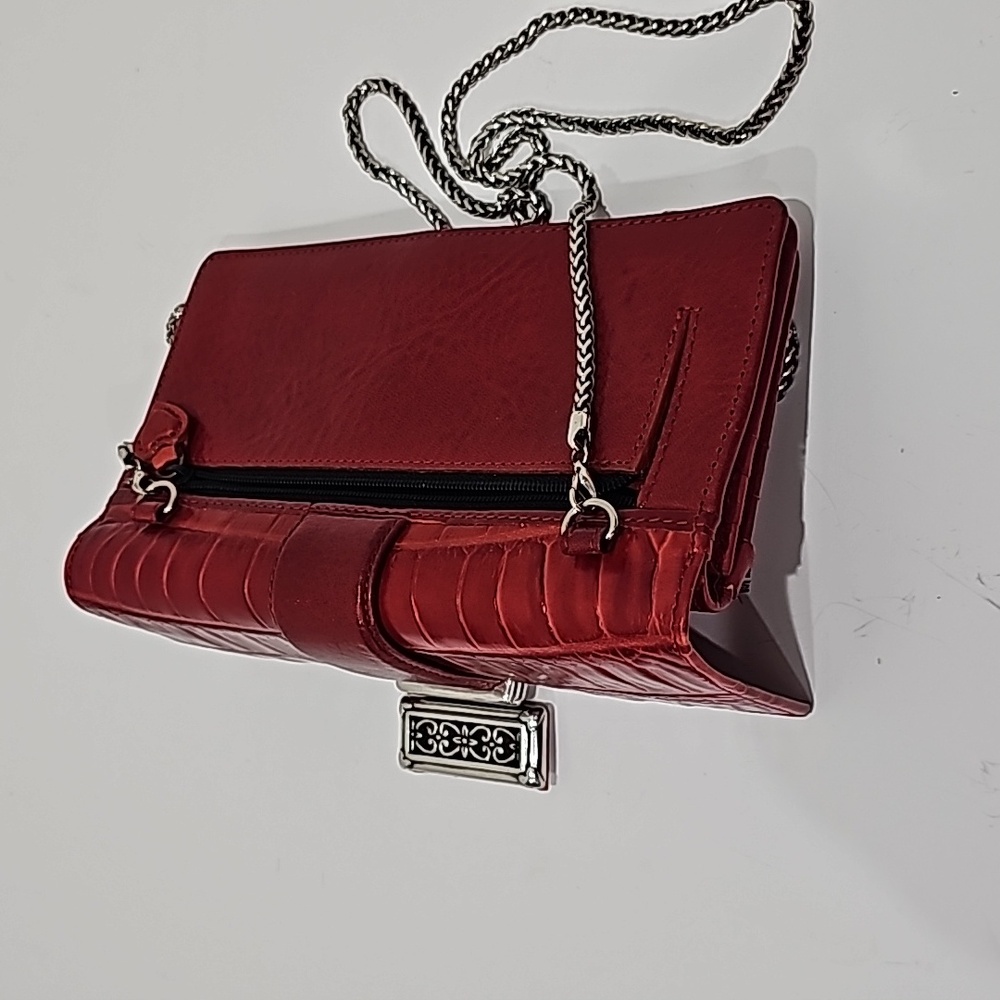 Brighton Red Crossbody Wallet  handbag with silver removable strap - Picture 7 of 8